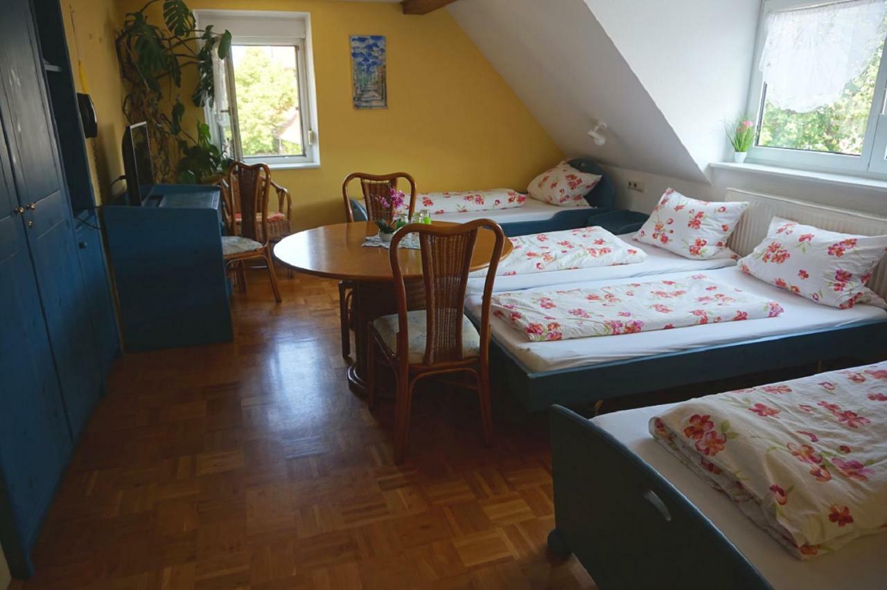 Gasthaus Zur Krone Windelsbach Εξωτερικό φωτογραφία